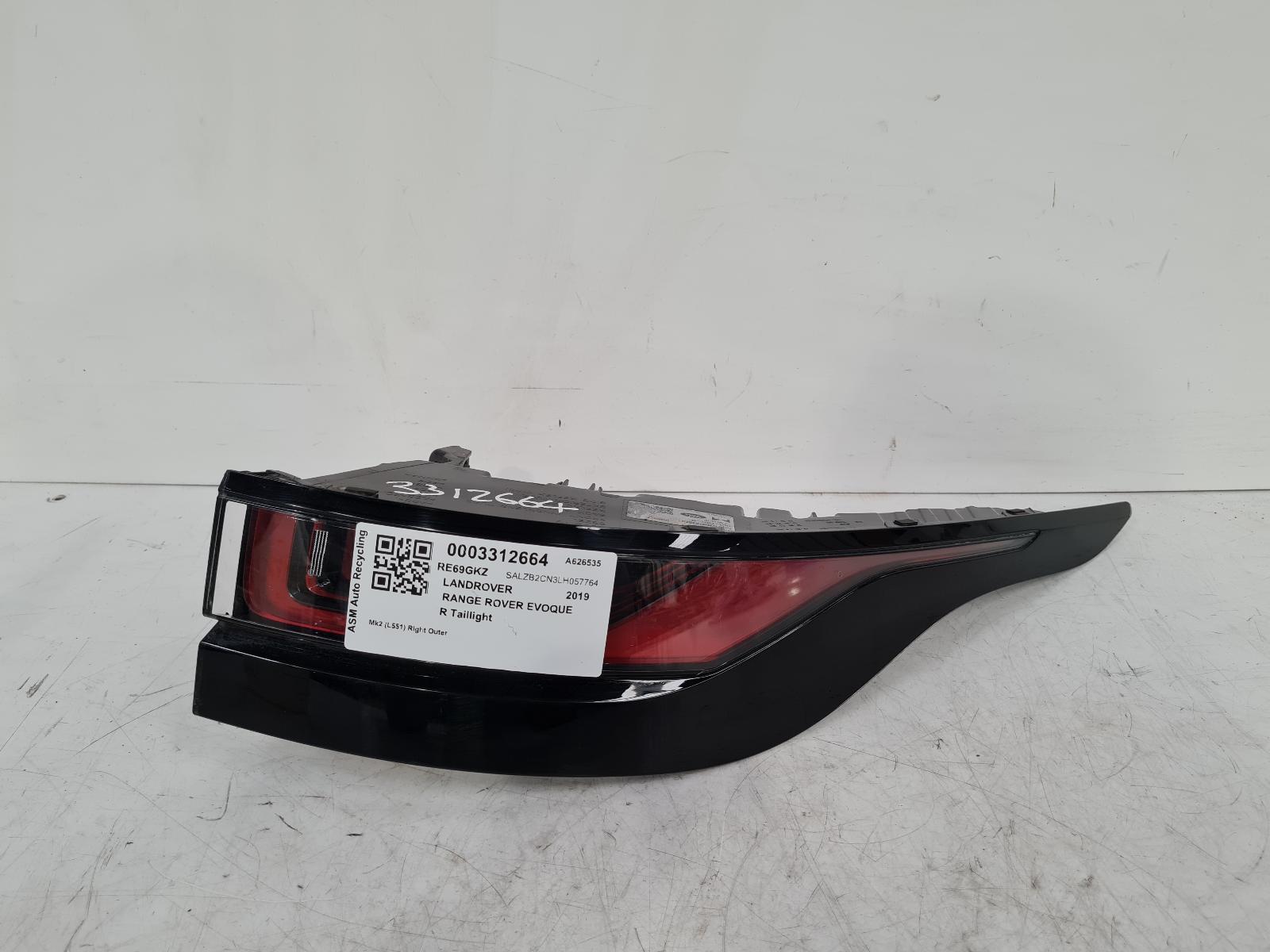 View Auto part R Taillight Land Rover Range Rover Evoque 2019