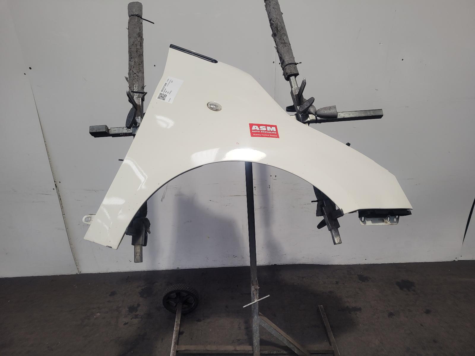 View Auto part R Wing Fiat 500 2010