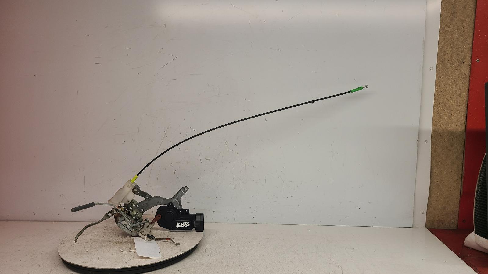 View Auto part Door Lock Assembly Peugeot 107 2008