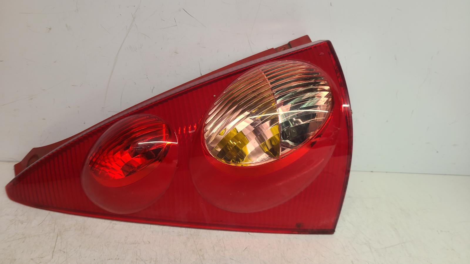 View Auto part L Taillight Peugeot 107 2008