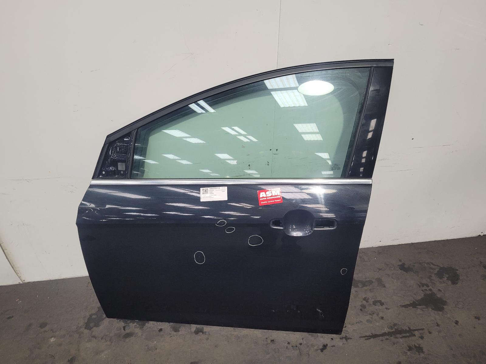 View Auto part L Front Door Ford Focus 2012