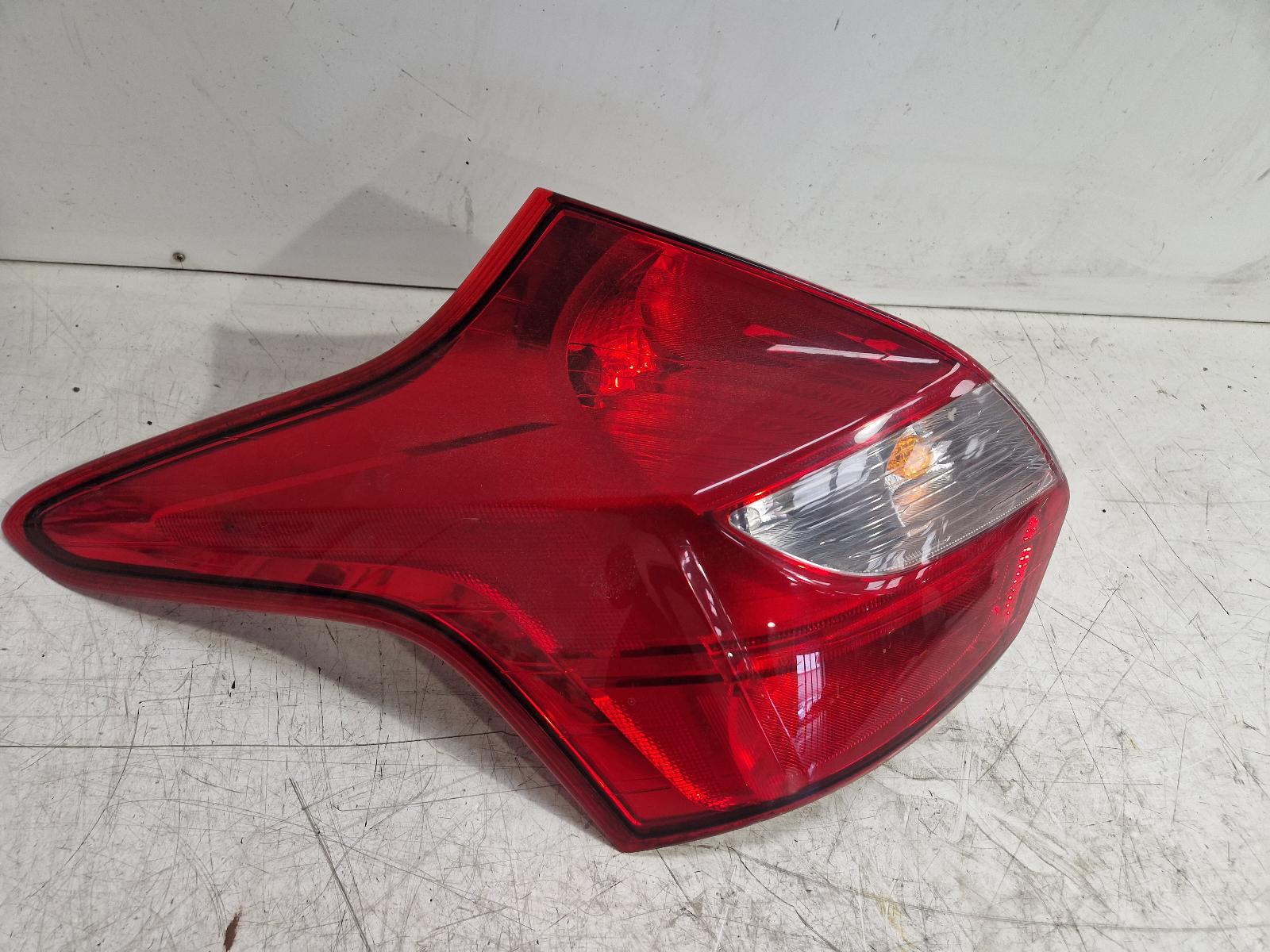 View Auto part L Taillight Ford Focus 2012