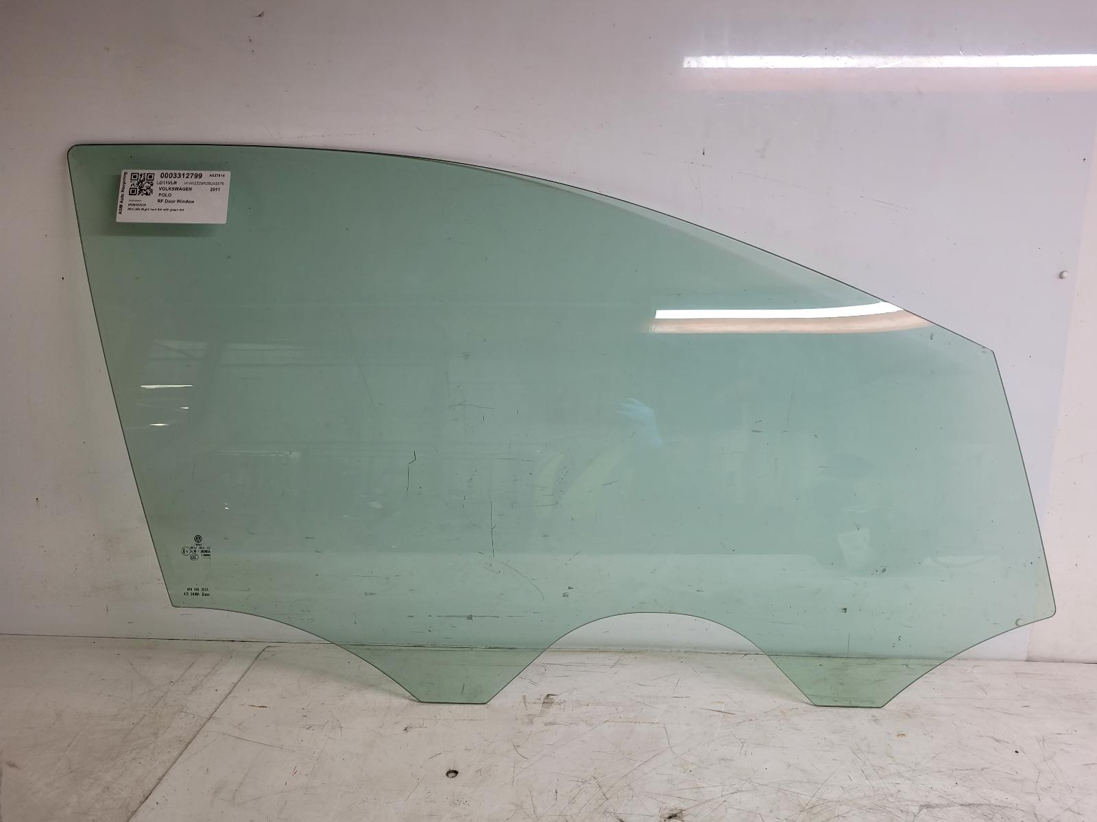 View Auto part RF Door Window Volkswagen Polo 2011