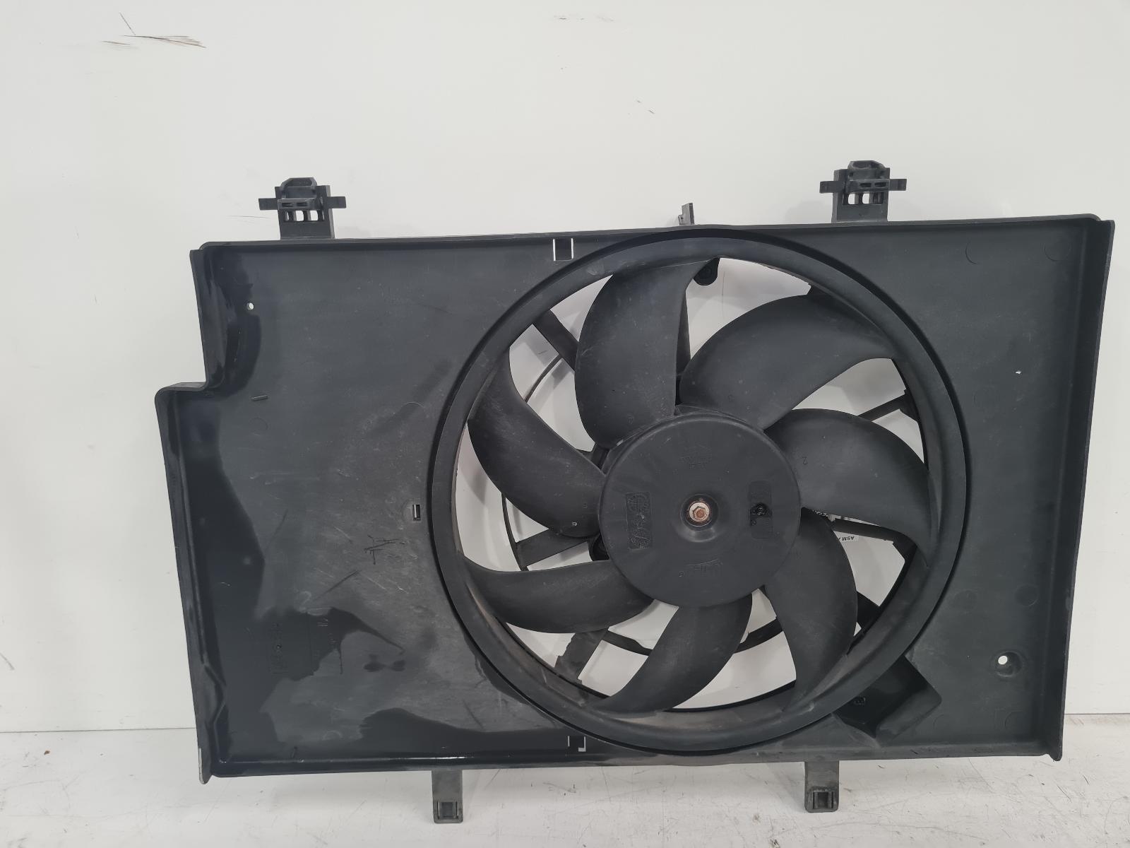 View Auto part Engine Cooling Motor Ford Fiesta 2014
