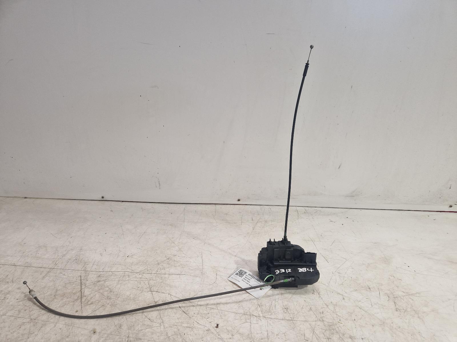 View Auto part Door Lock Assembly Nissan Qashqai 2011