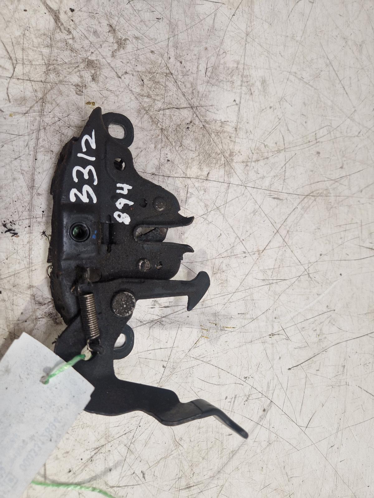 View Auto part Bonnet Latch Nissan Qashqai 2011