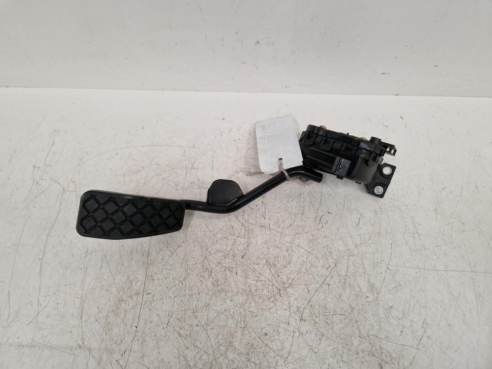 View Auto part Pedal Potentiometer Audi A4 2008