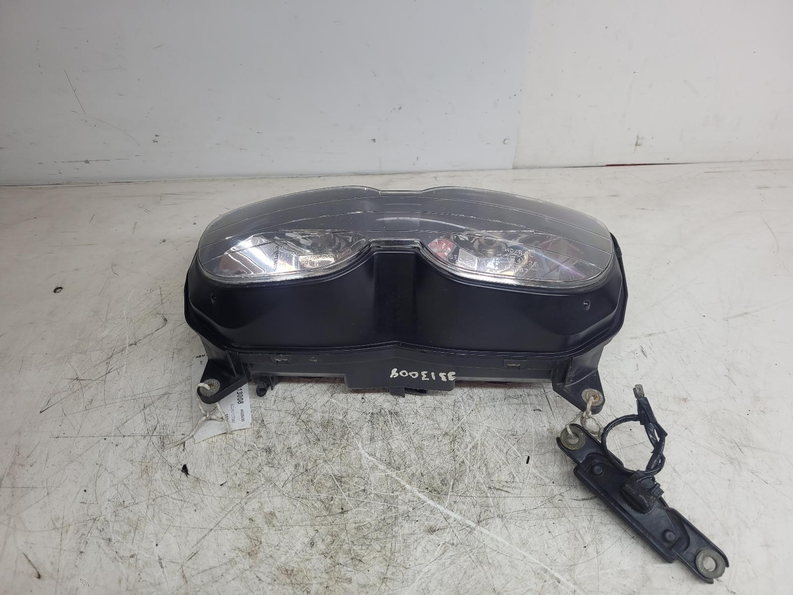 View Auto part Headlamp Honda Cbr 900 Rr-t 1994