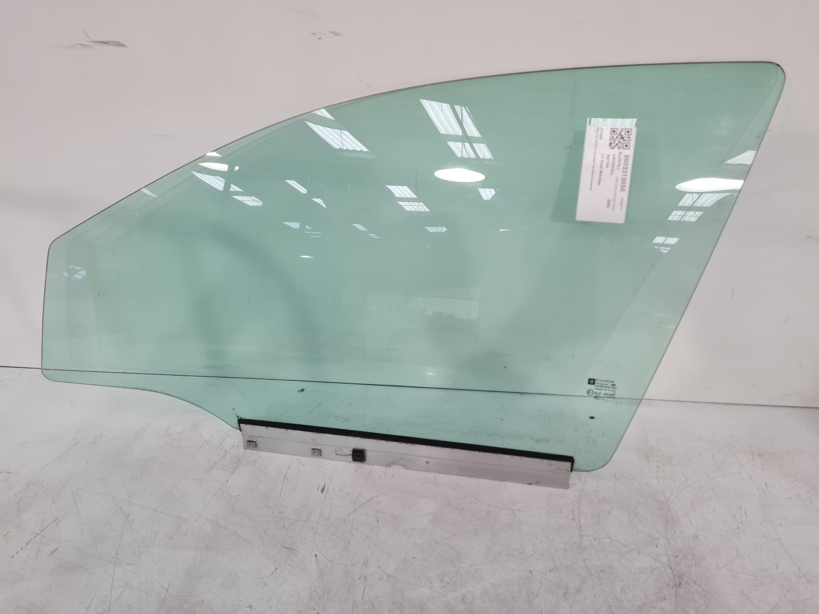 View Auto part LF Door Window Vauxhall Astra 2009
