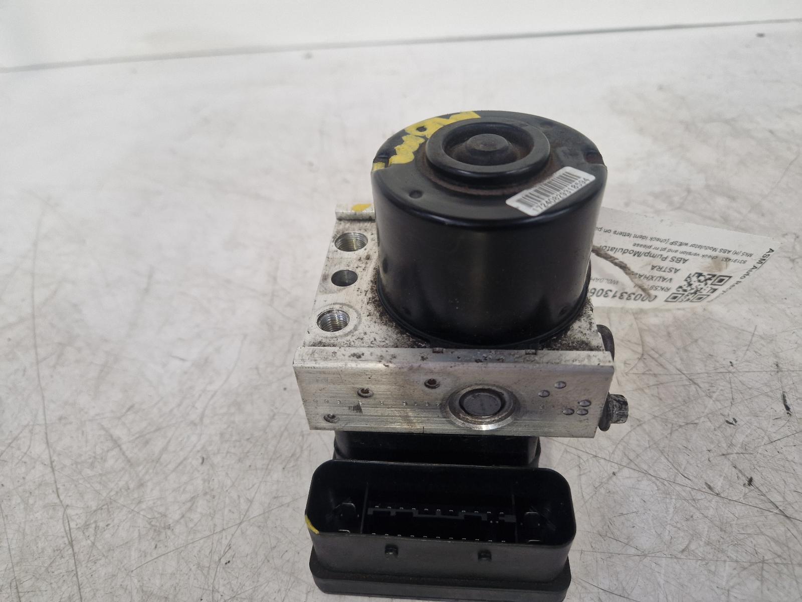 View Auto part ABS Pump/Modulator Vauxhall Astra 2009