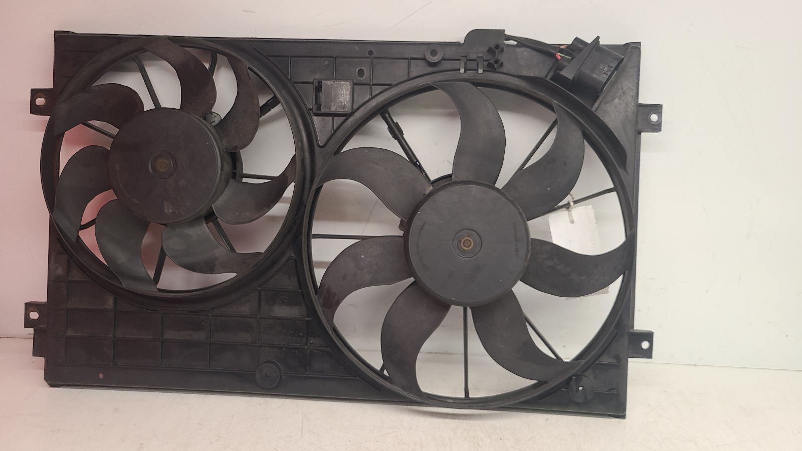 View Auto part Engine Cooling Motor Volkswagen Eos 2007