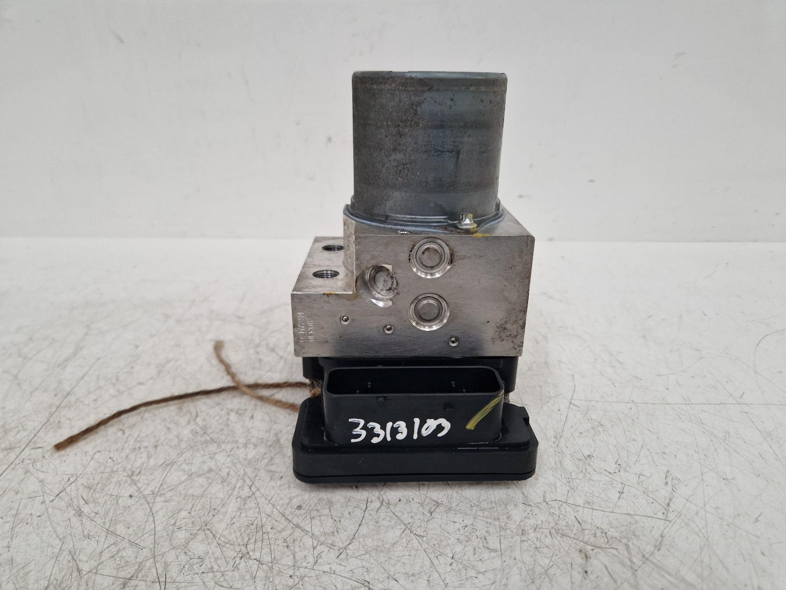 View Auto part ABS Pump/Modulator Bmw 5 Series 2013