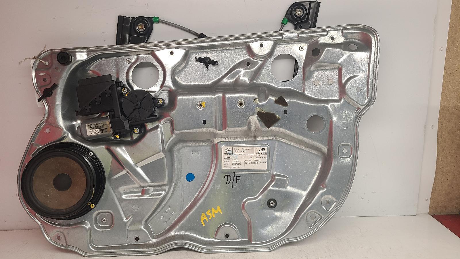 View Auto part RF Window Regulator Volkswagen Polo 2004