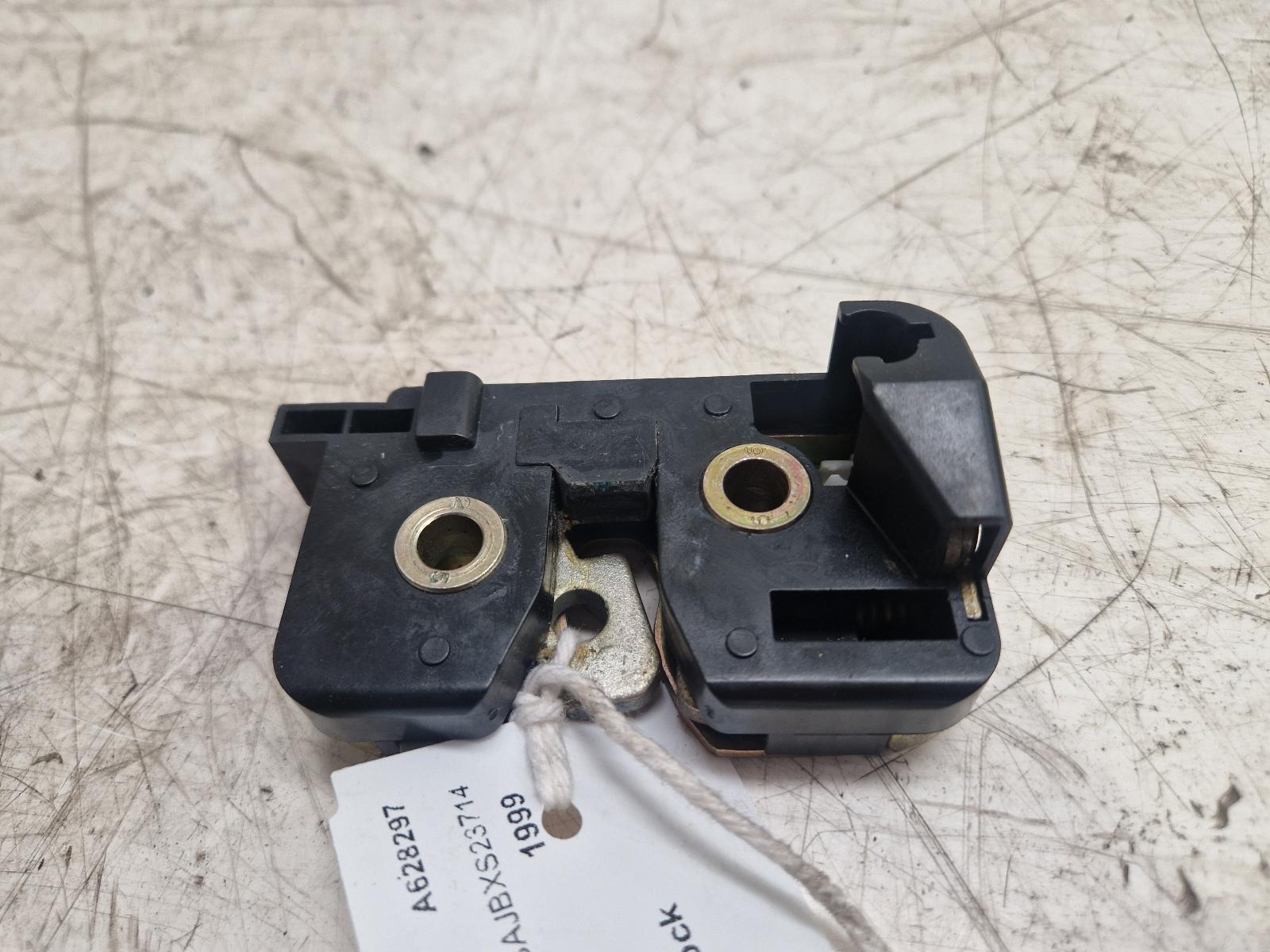 View Auto part Bootlid/Tailgate Lock Ford Fiesta 1999