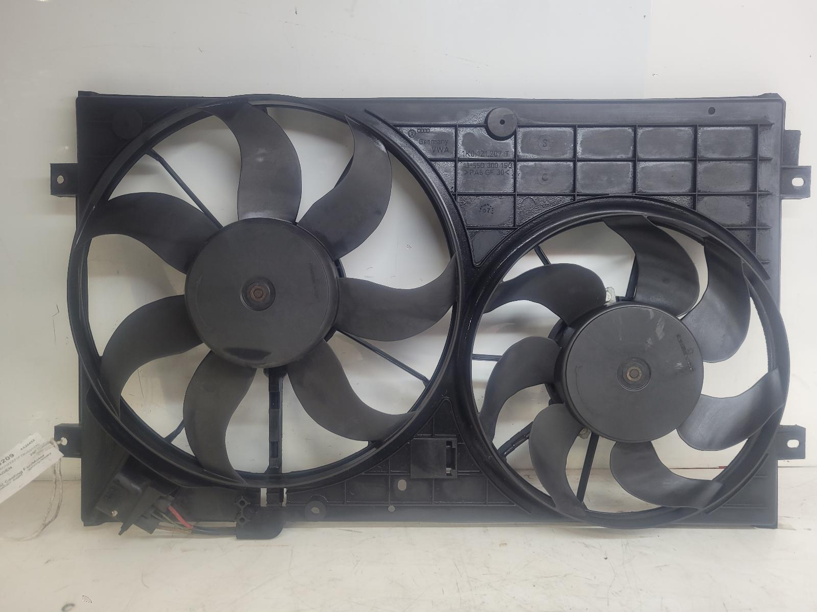 View Auto part Engine Cooling Motor Volkswagen Eos 2008