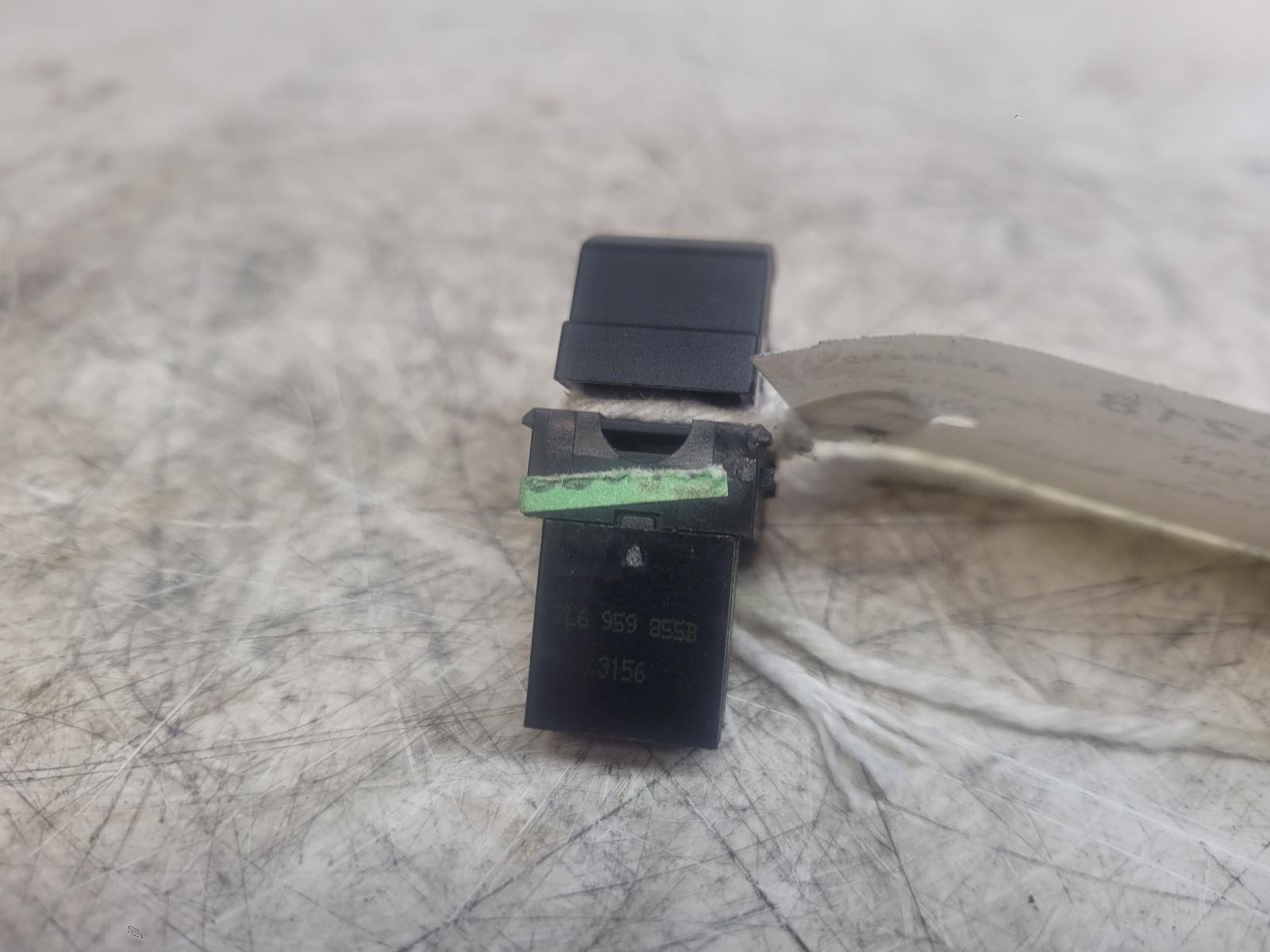 View Auto part Elect. Window Switch Volkswagen Eos 2008