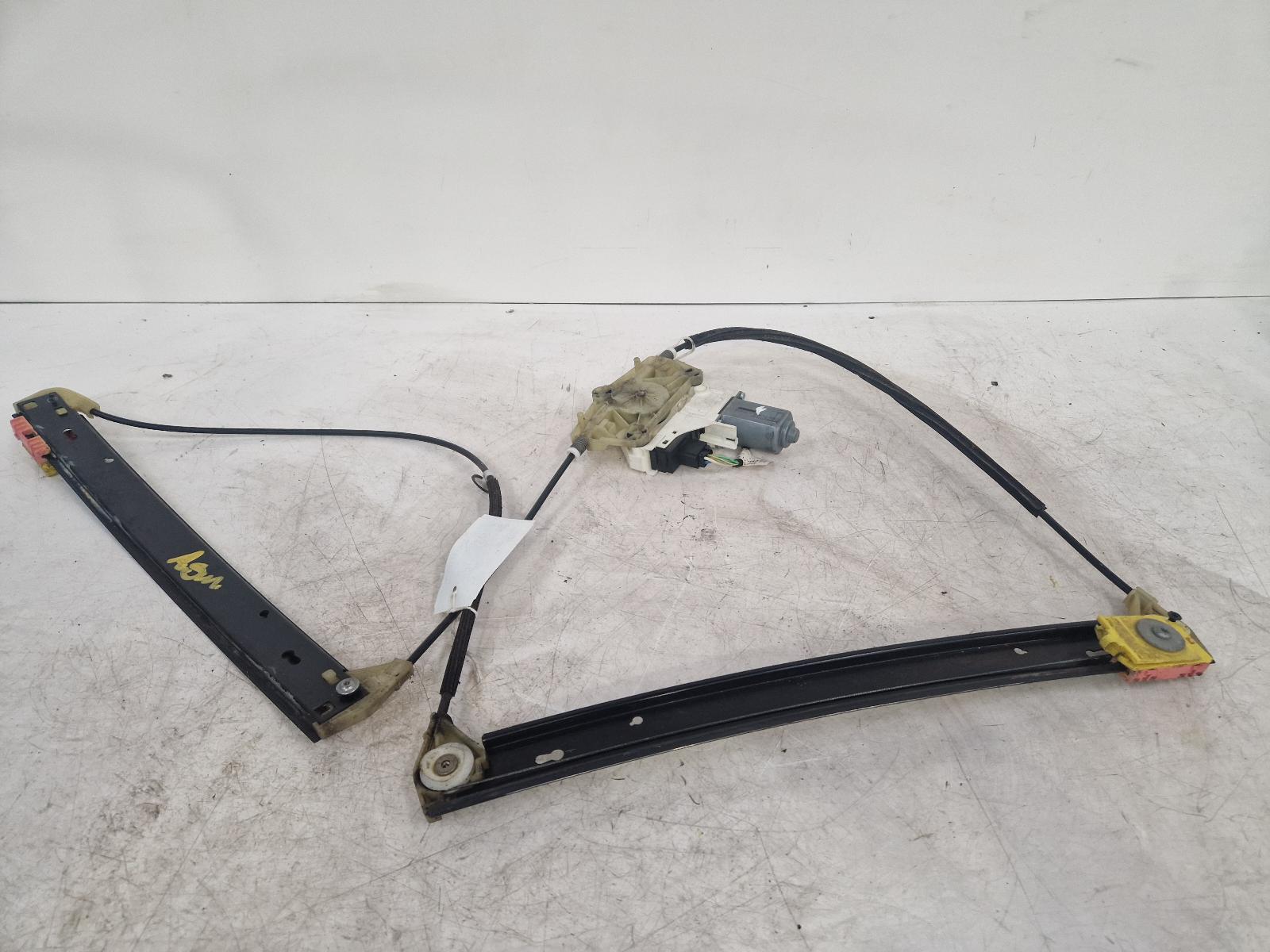 View Auto part LF Window Regulator Audi A6 2006