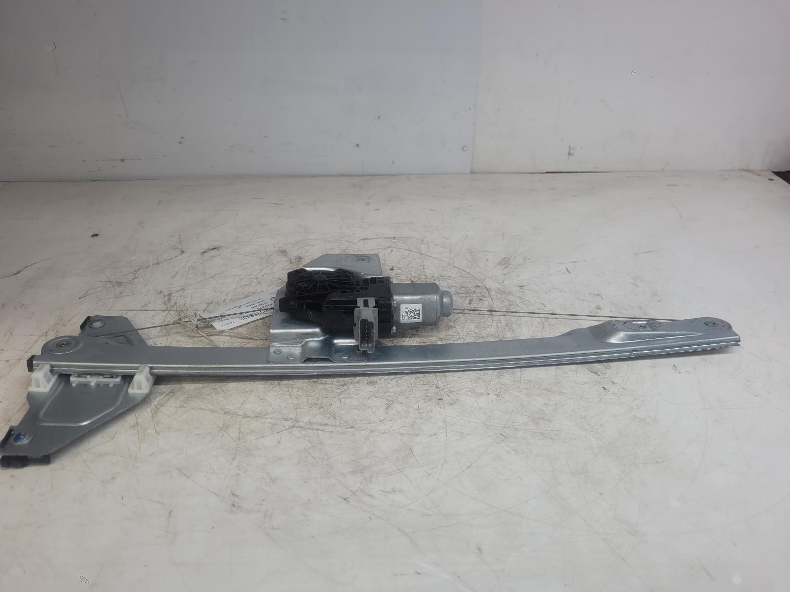 View Auto part LF Window Regulator Citroen Berlingo 2010
