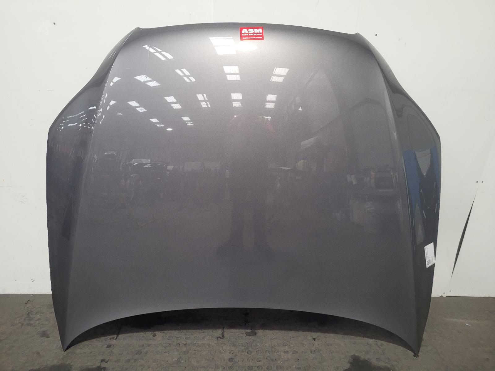 View Auto part Bonnet Audi Q7 2012