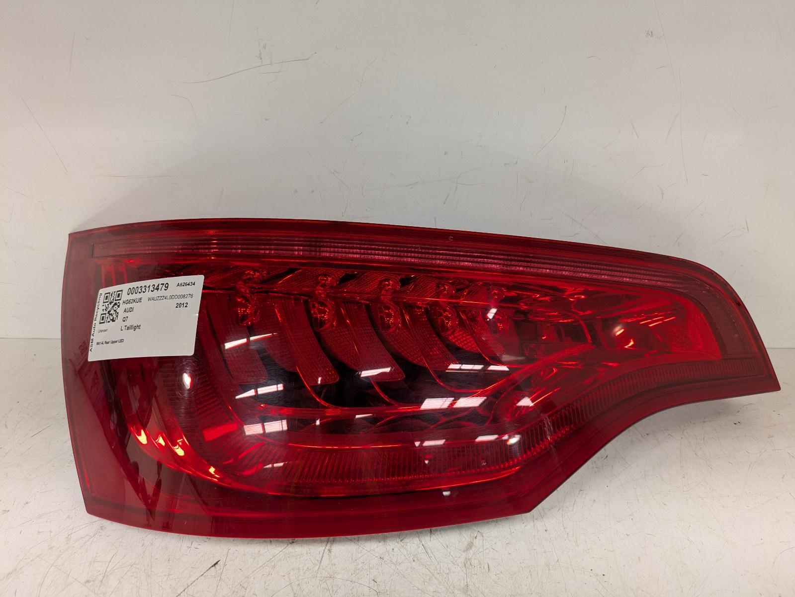 View Auto part L Taillight Audi Q7 2012