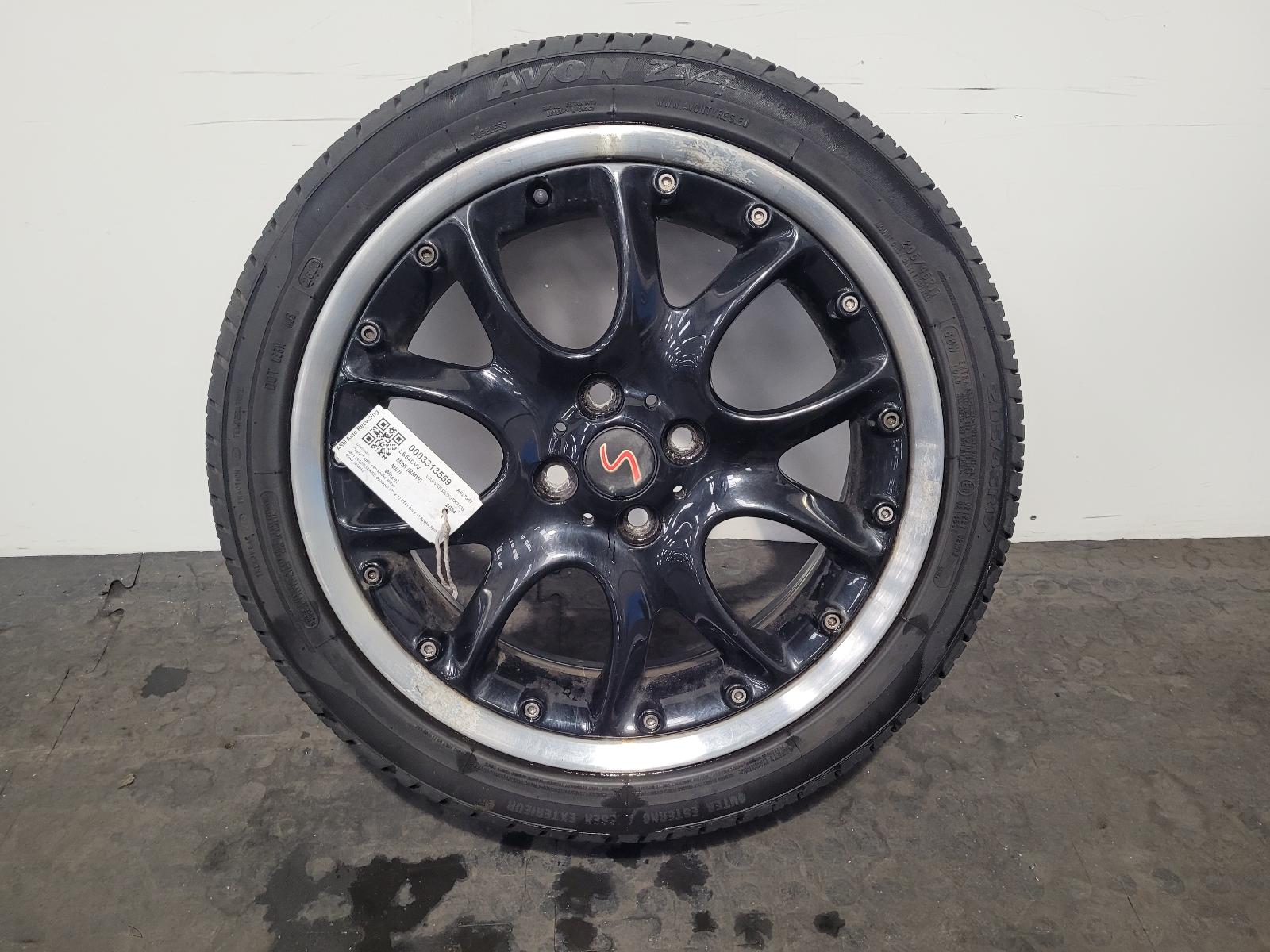 View Auto part Wheel Mini (bmw) Mini 2004