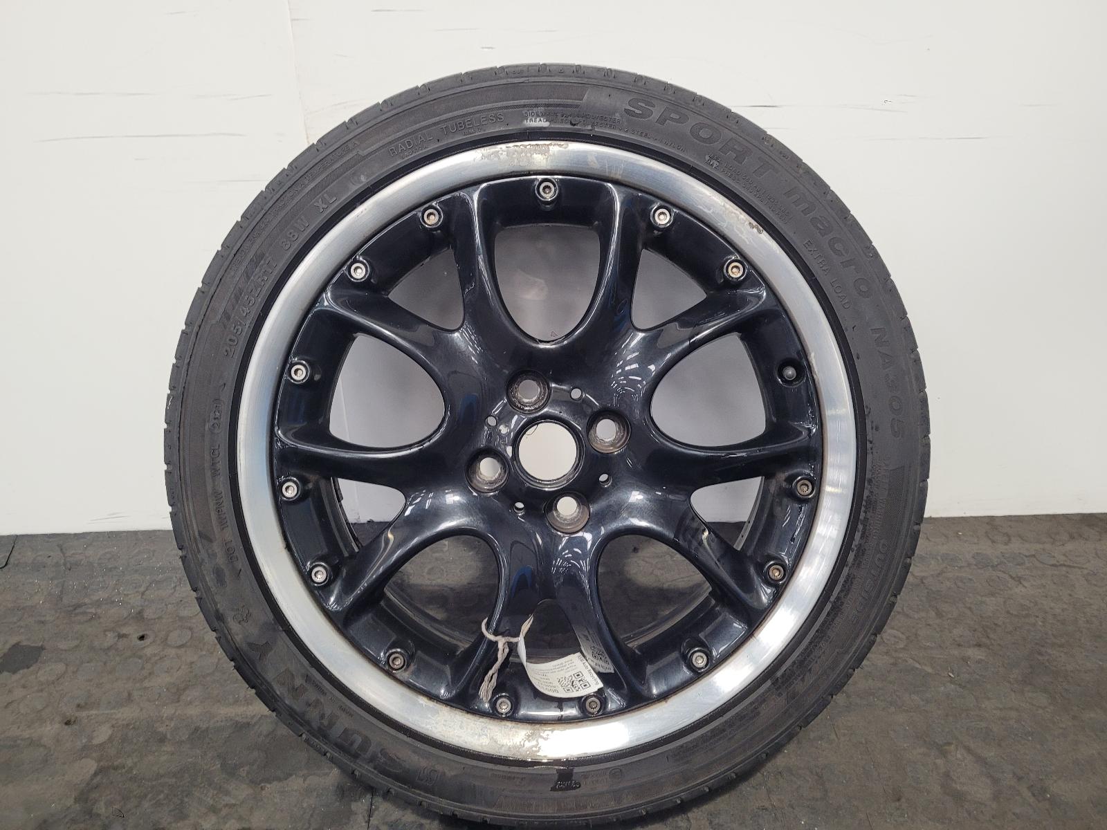 View Auto part Wheel Mini (bmw) Mini 2004
