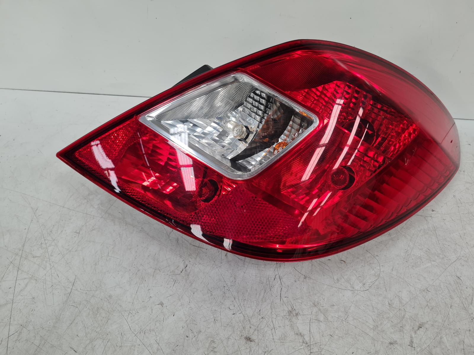 View Auto part R Taillight Vauxhall Corsa 2011