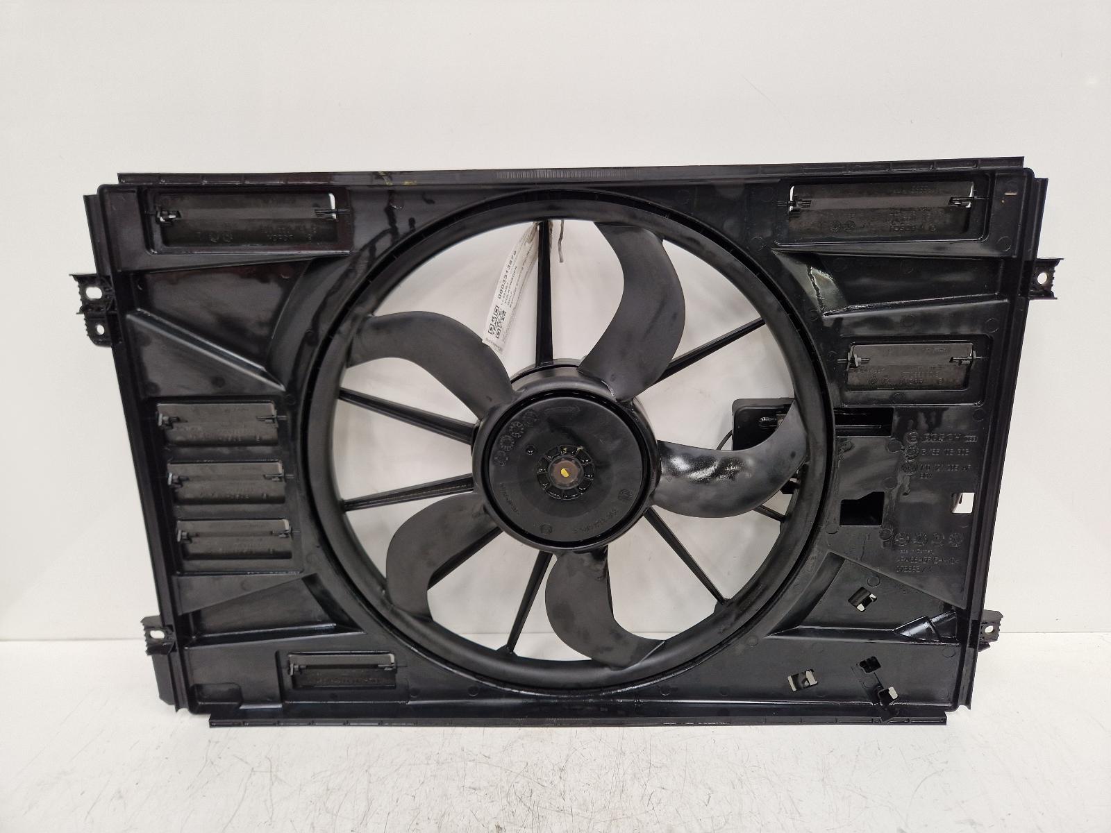 View Auto part Engine Cooling Motor Volkswagen Golf 2010