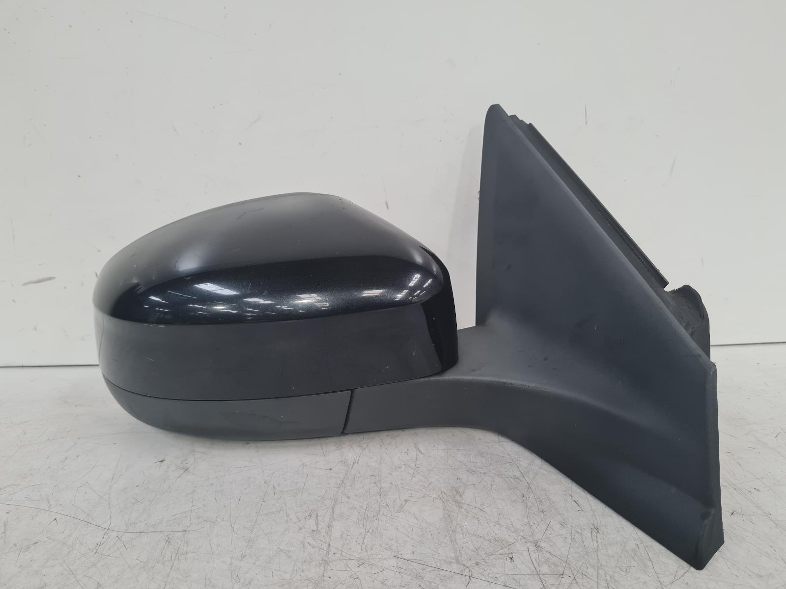 View Auto part R Door Mirror Ford Mondeo 2009