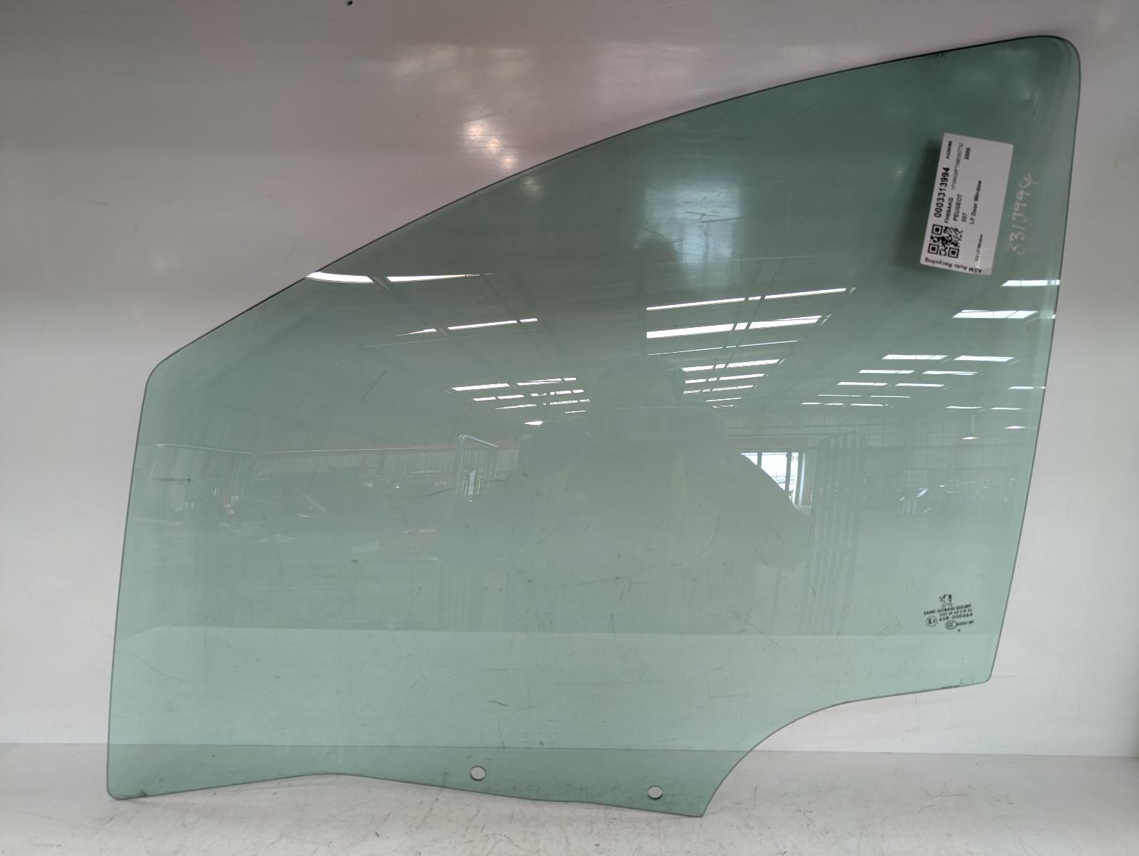 View Auto part LF Door Window Peugeot 207 2009