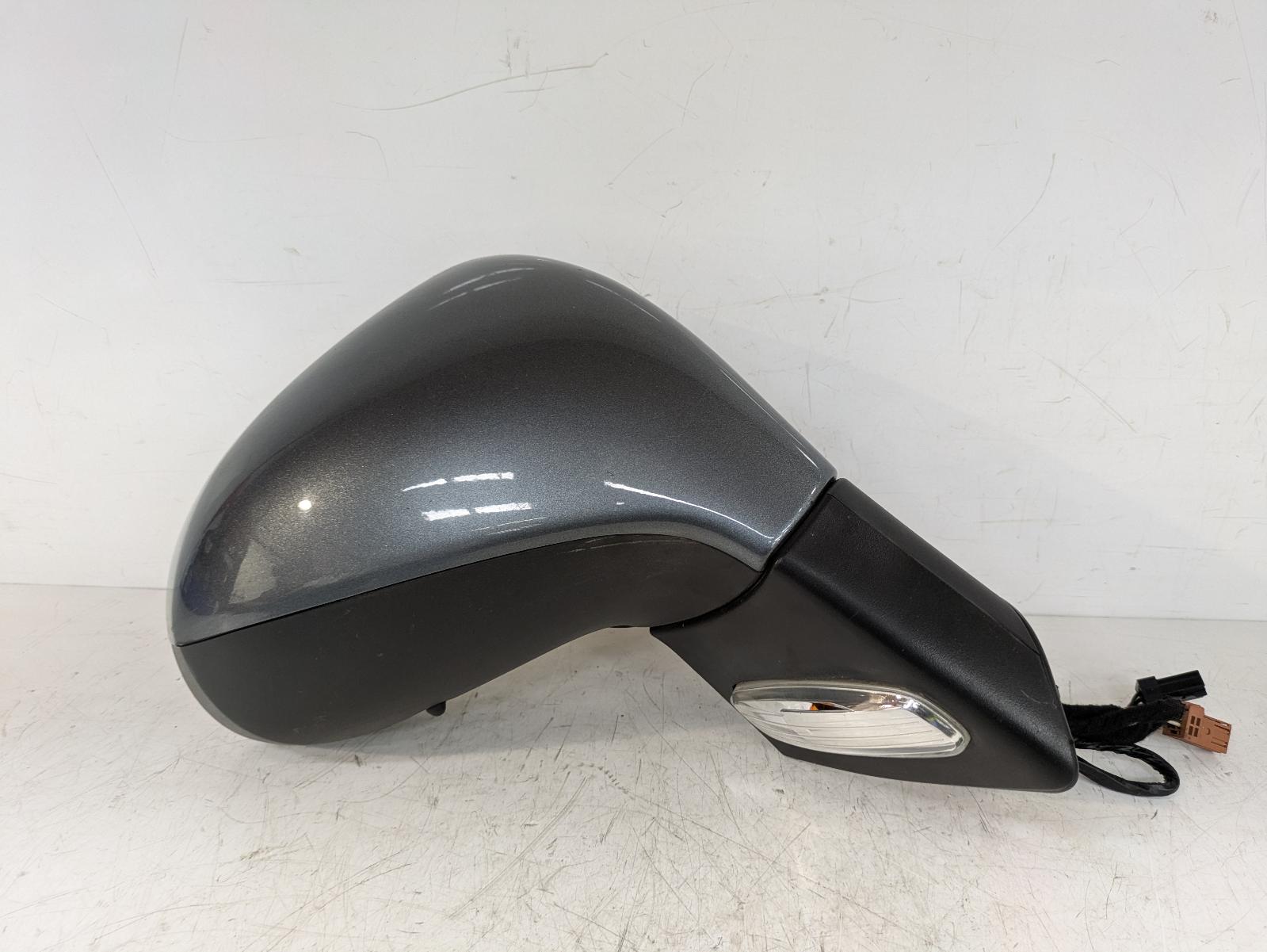 View Auto part R Door Mirror Peugeot 207 2009