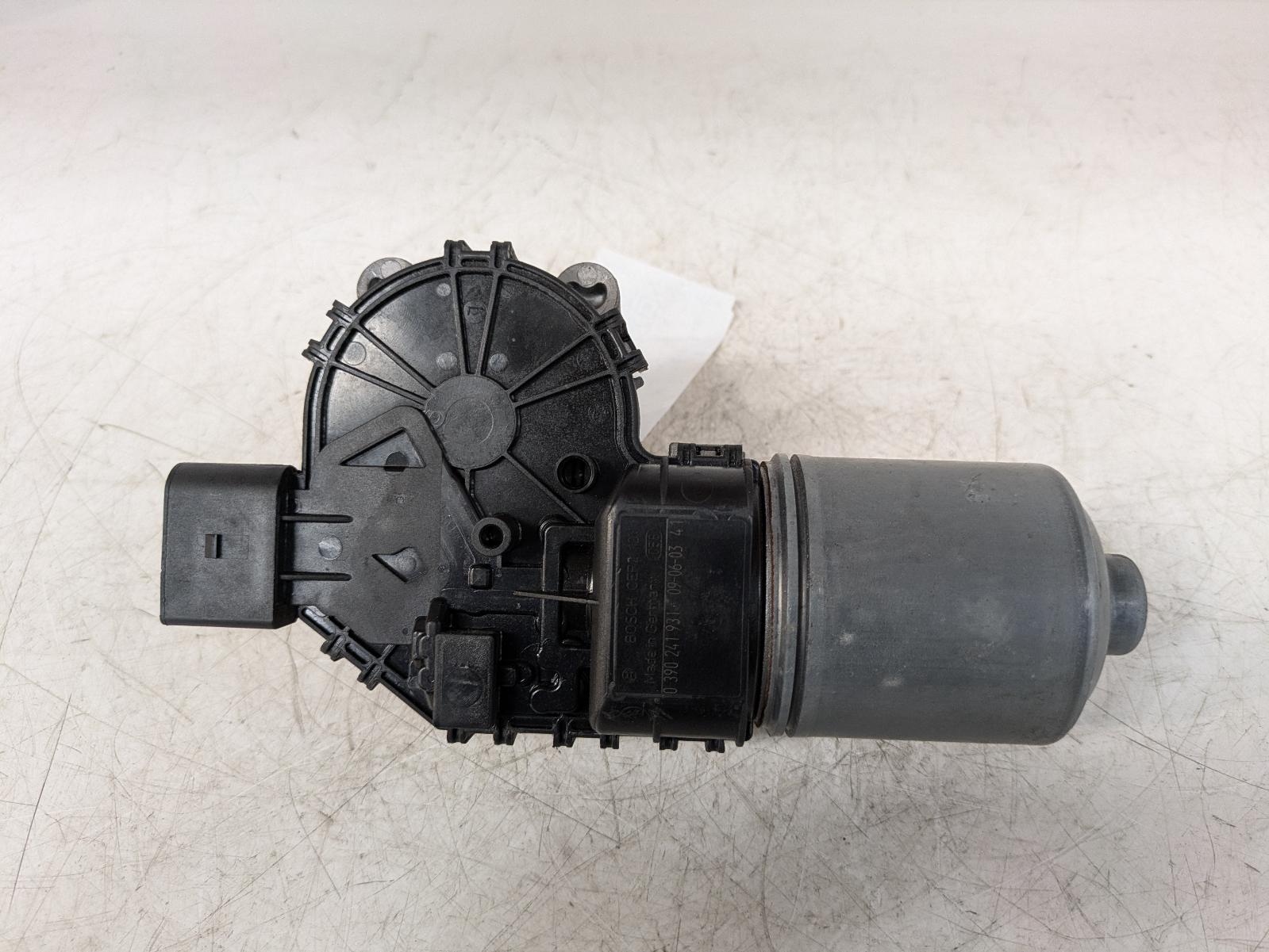 View Auto part Wiper Motor Front Peugeot 207 2009