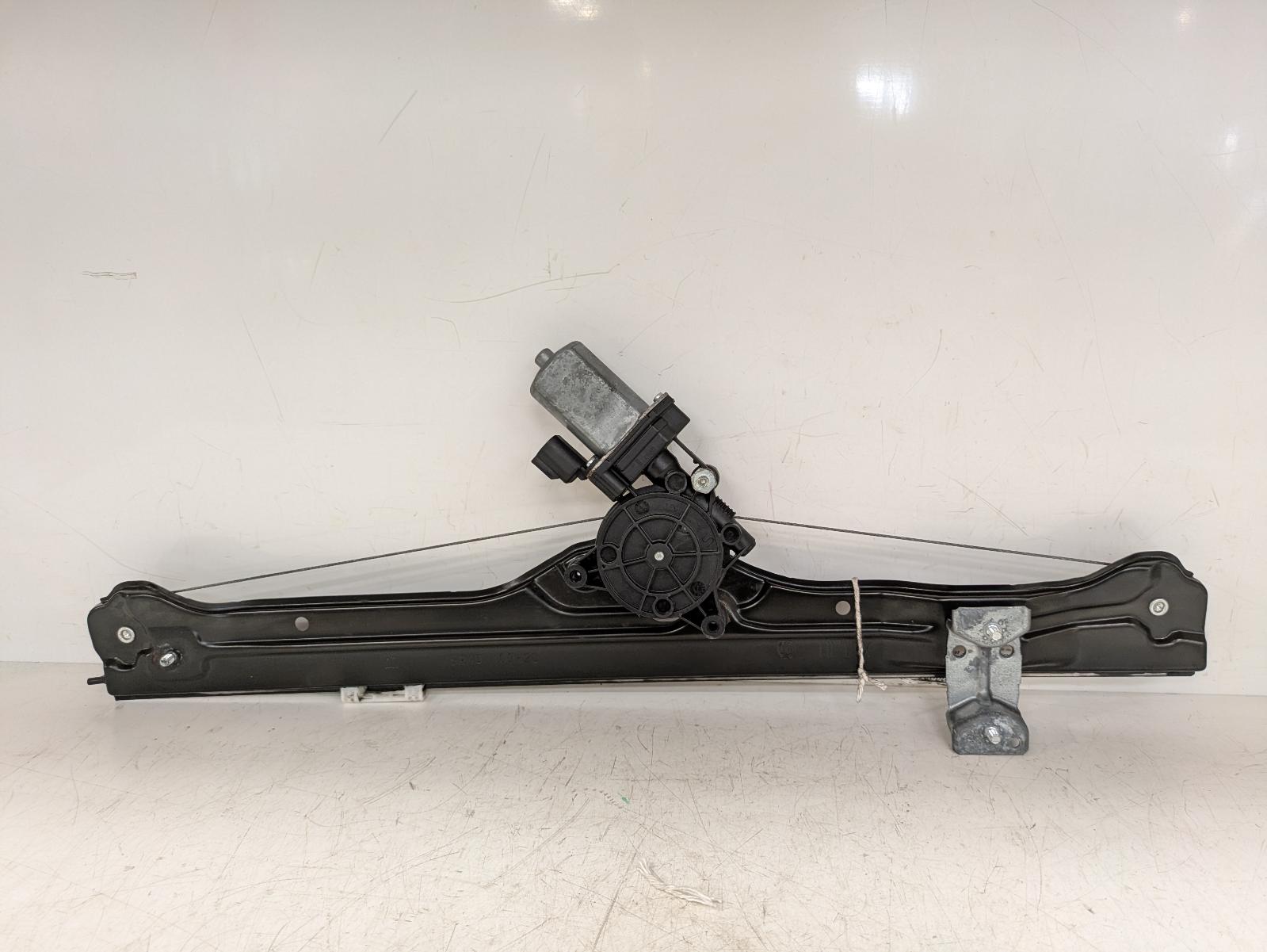 View Auto part RF Window Regulator Citroen Relay/jumper 2020