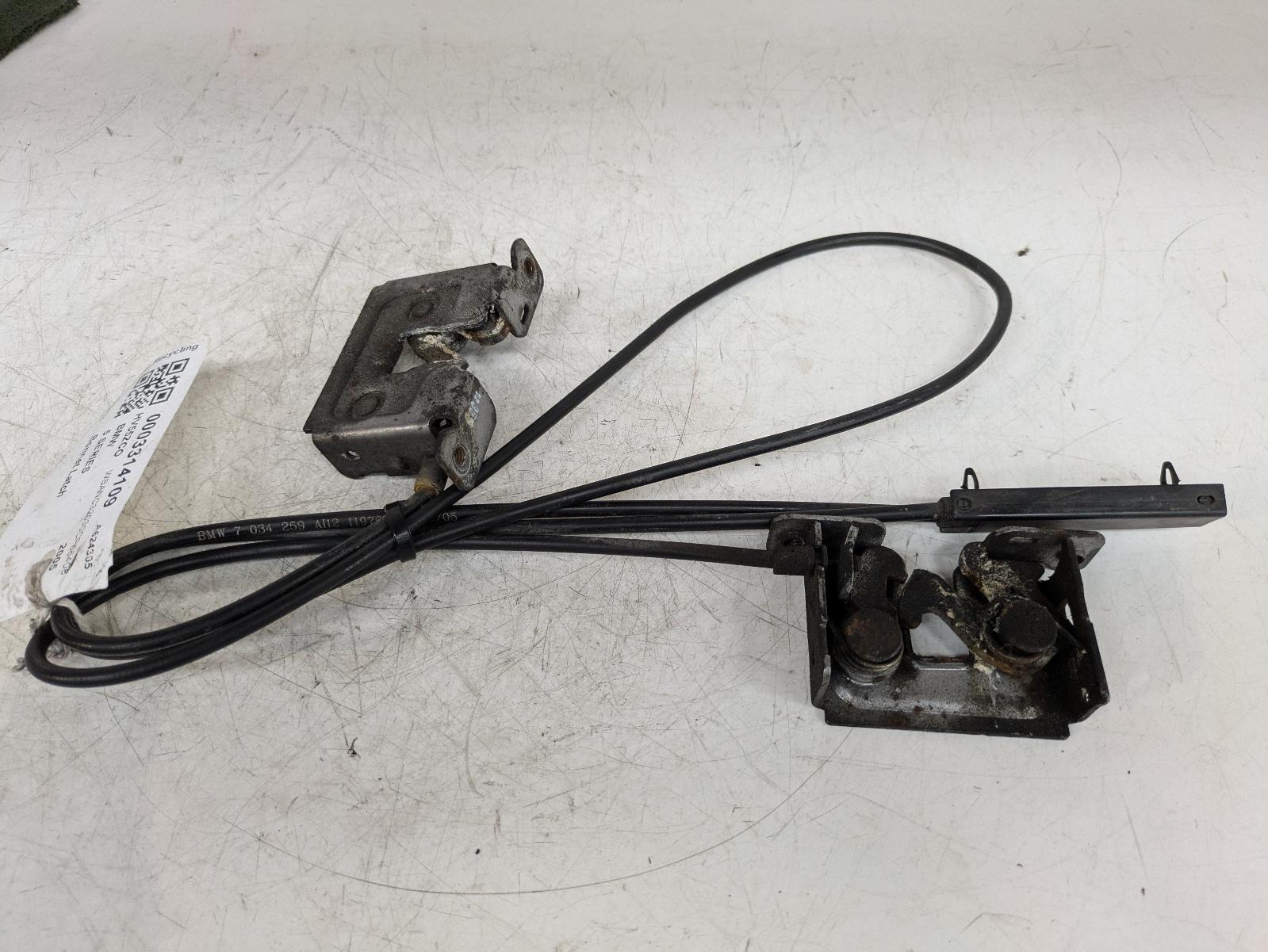 View Auto part Bonnet Latch Bmw 5 Series 2005