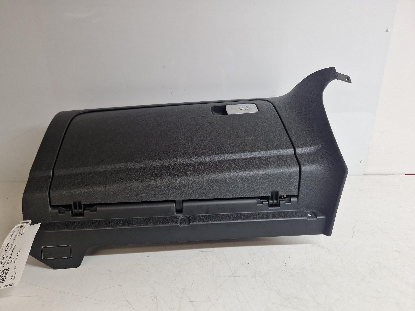 View Auto part Glove Box Volkswagen Eos 2008
