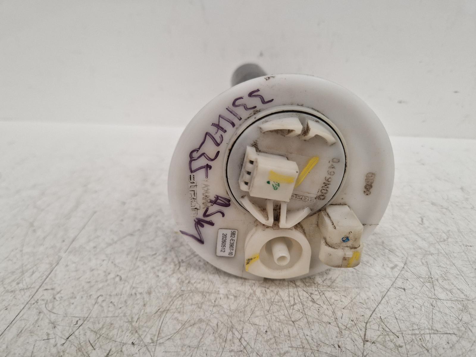 View Auto part Fuel Pump Yamaha Yzf R125 2008