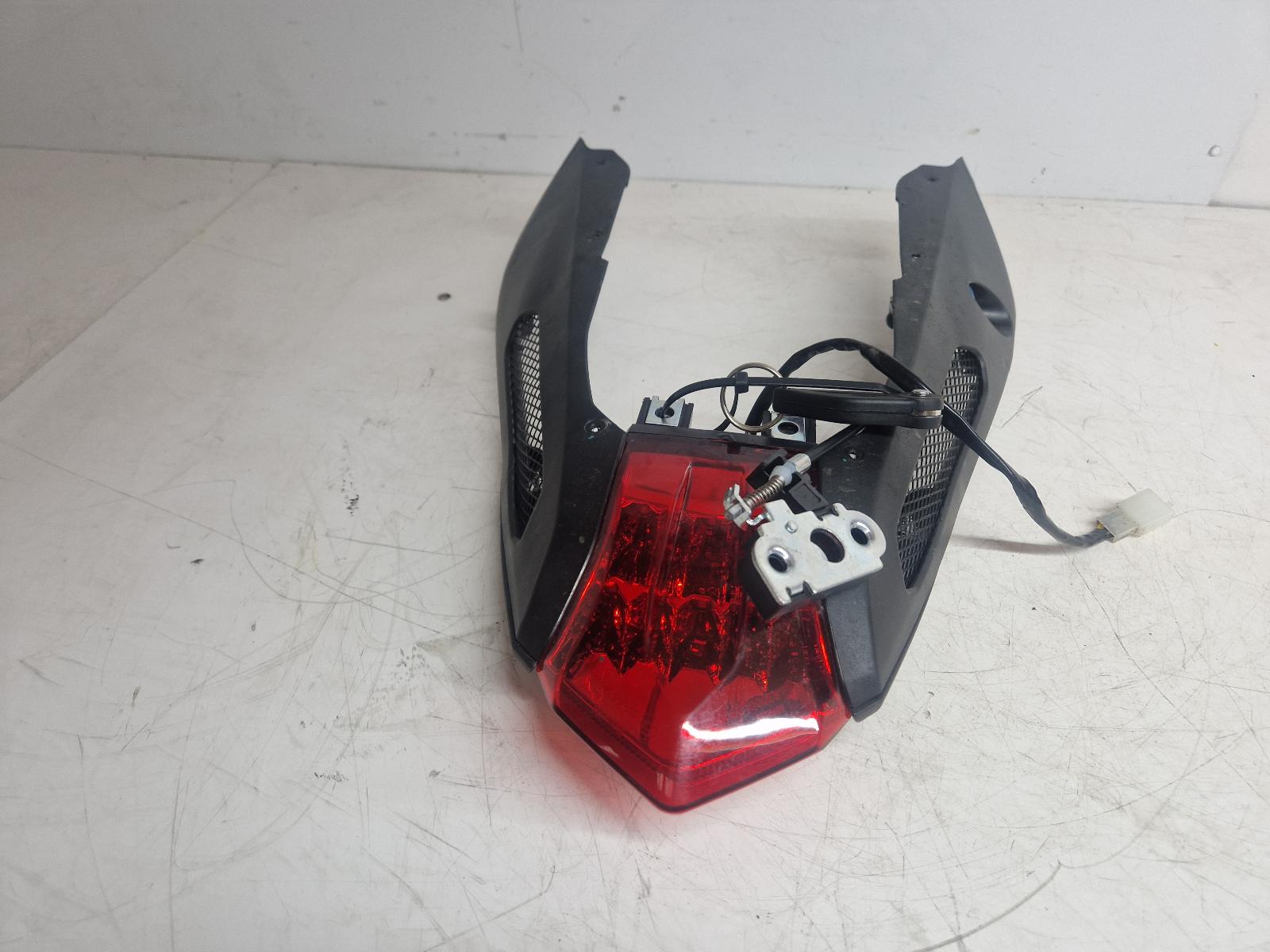 View Auto part Taillight Benelli Bn 125 2026