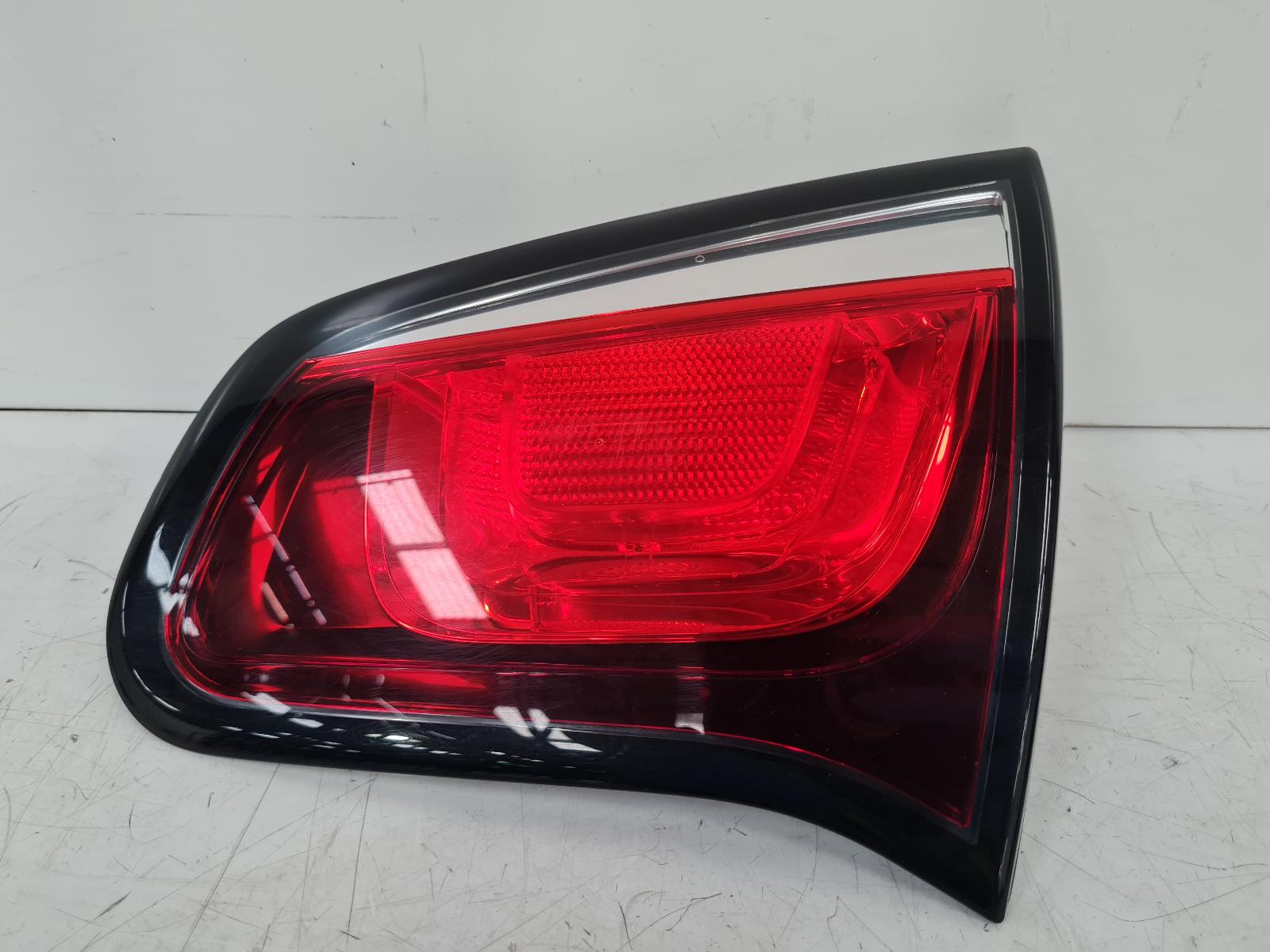 View Auto part R Taillight Citroen C3 2014