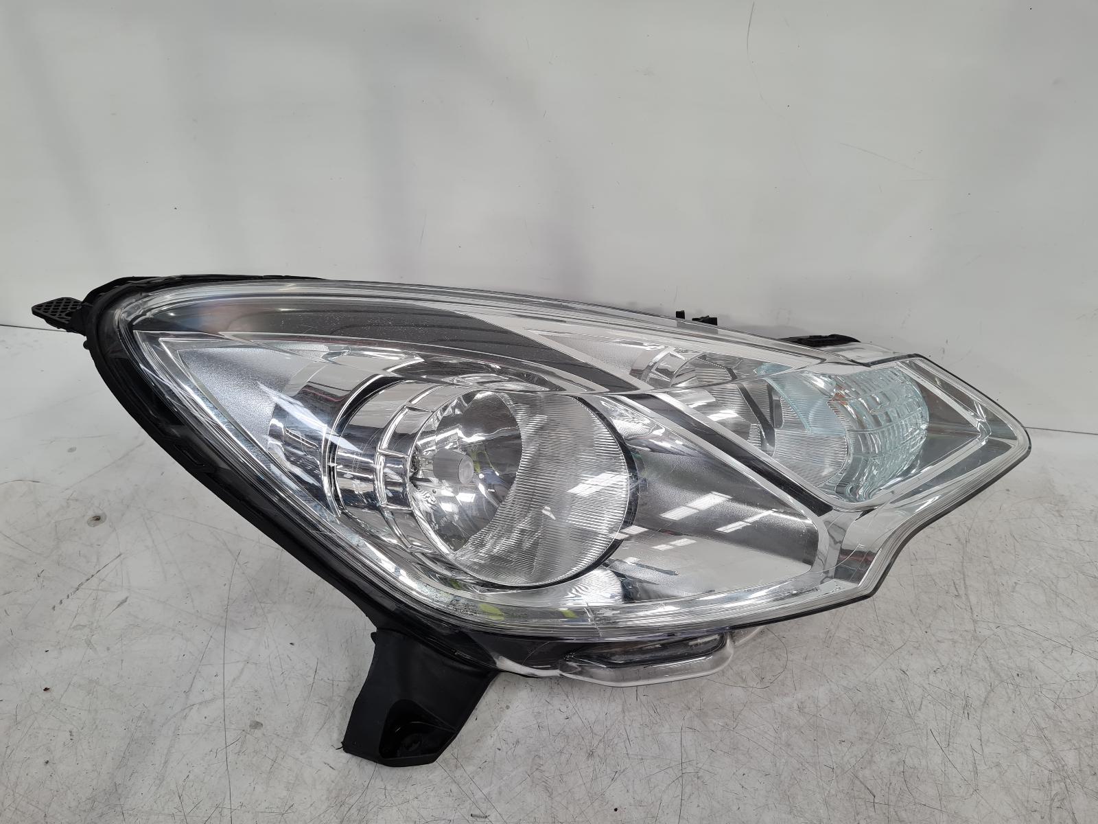 View Auto part R Headlamp Citroen C3 2014