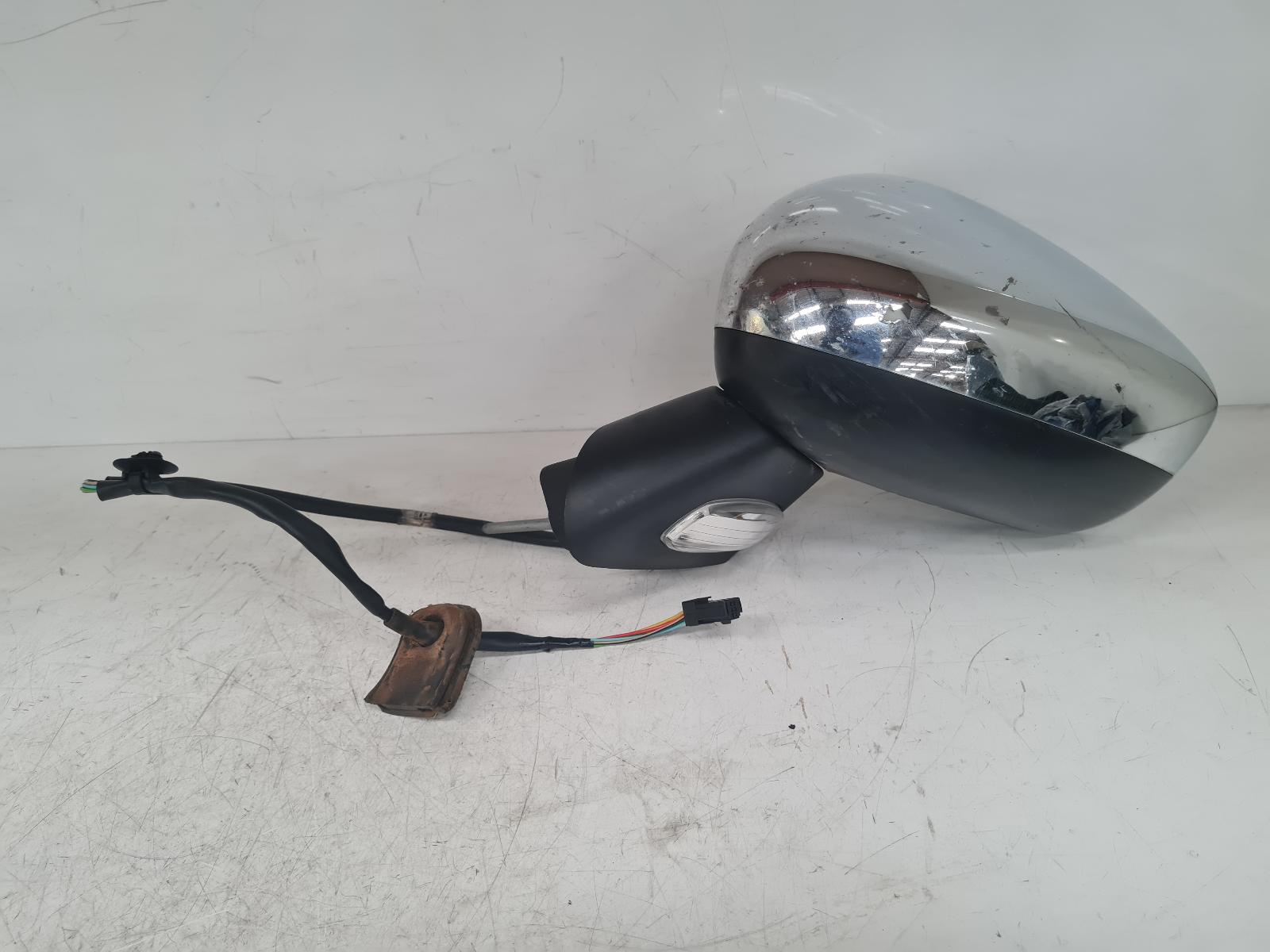View Auto part L Door Mirror Citroen C3 2014