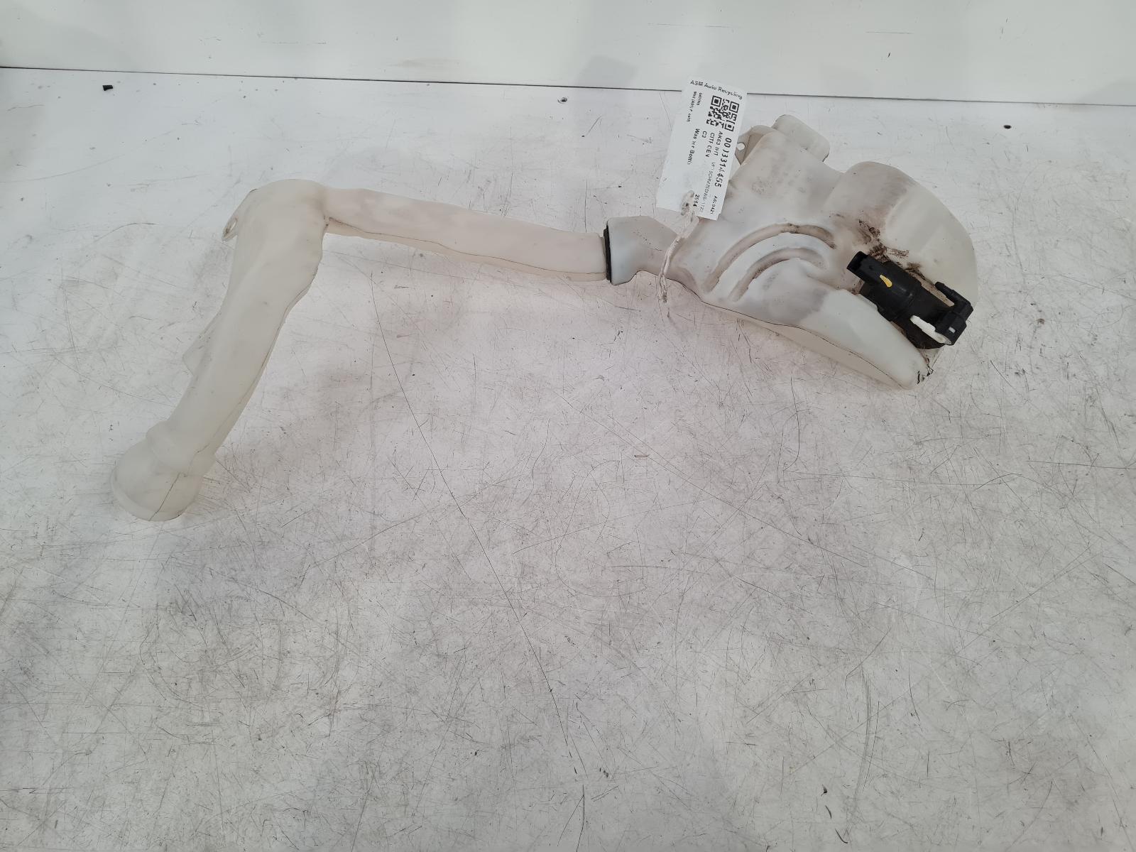 View Auto part Washer Bottle Citroen C3 2014