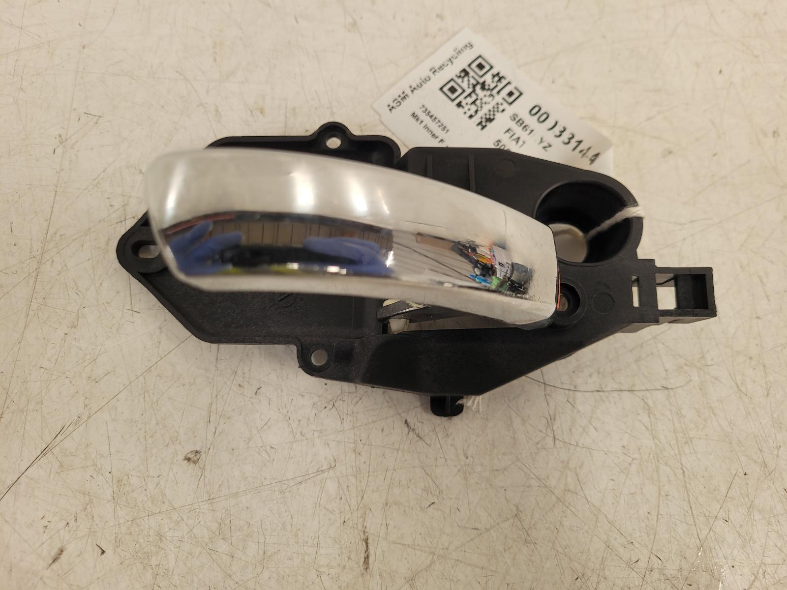 View Auto part Door Handle Fiat 500 2012