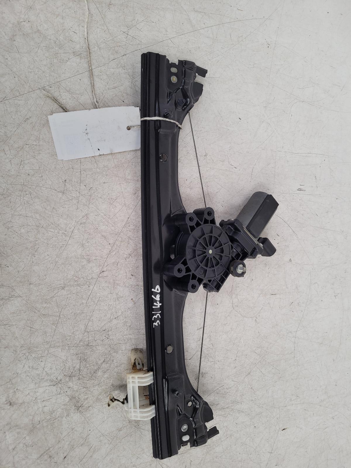 View Auto part LF Window Regulator Fiat 500 2012
