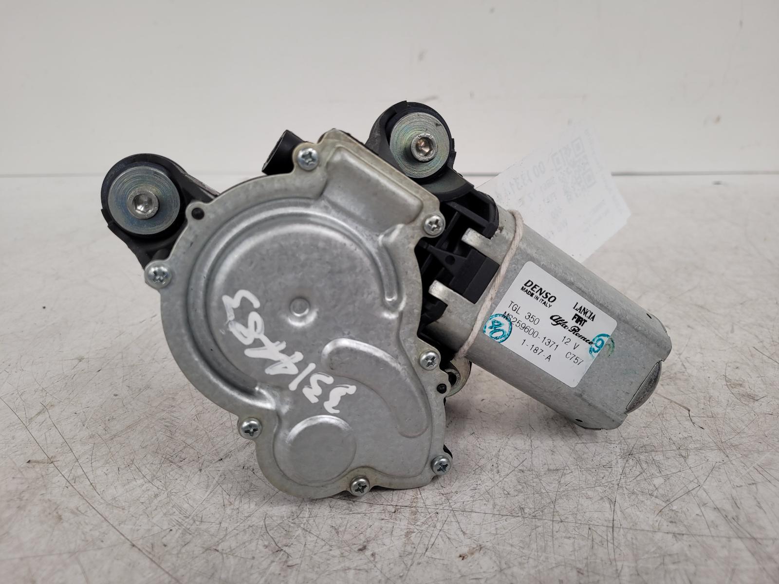 View Auto part Wiper Motor Rear Fiat 500 2012