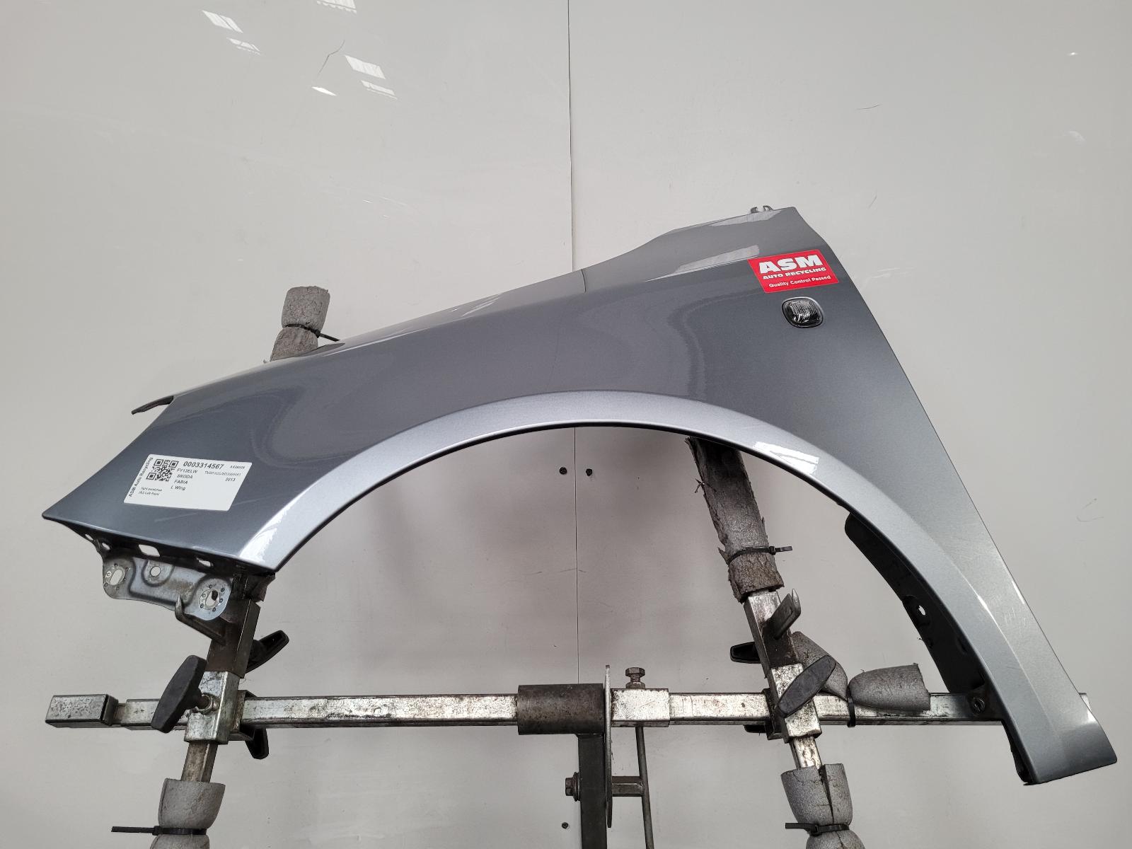 View Auto part L Wing Skoda Fabia 2013