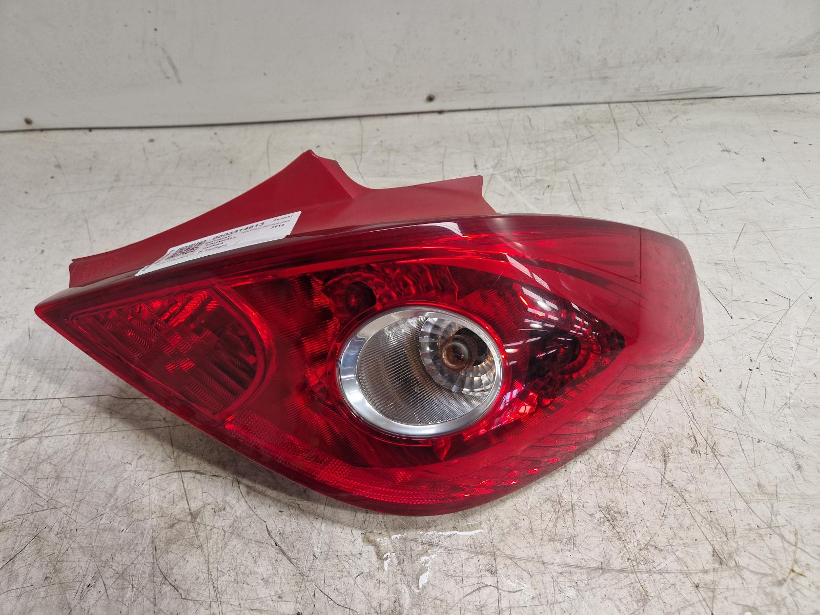 View Auto part R Taillight Vauxhall Corsa 2012