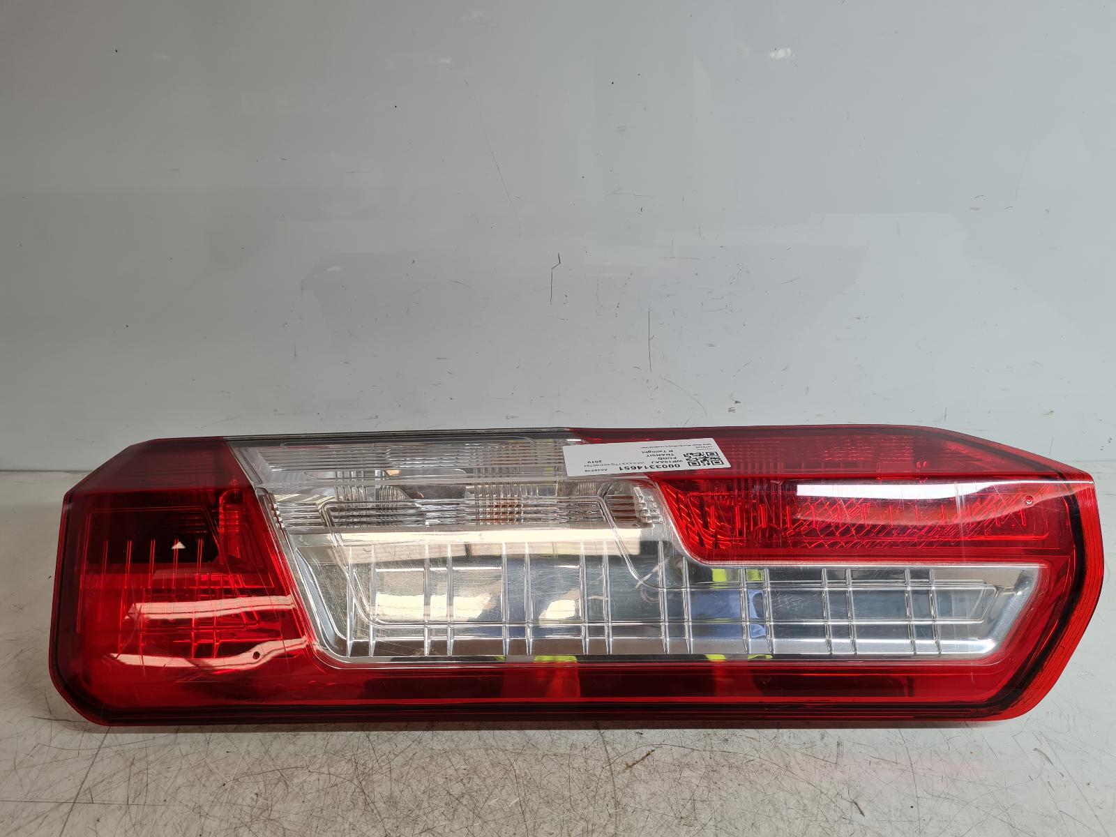 View Auto part R Taillight Ford Transit 2019