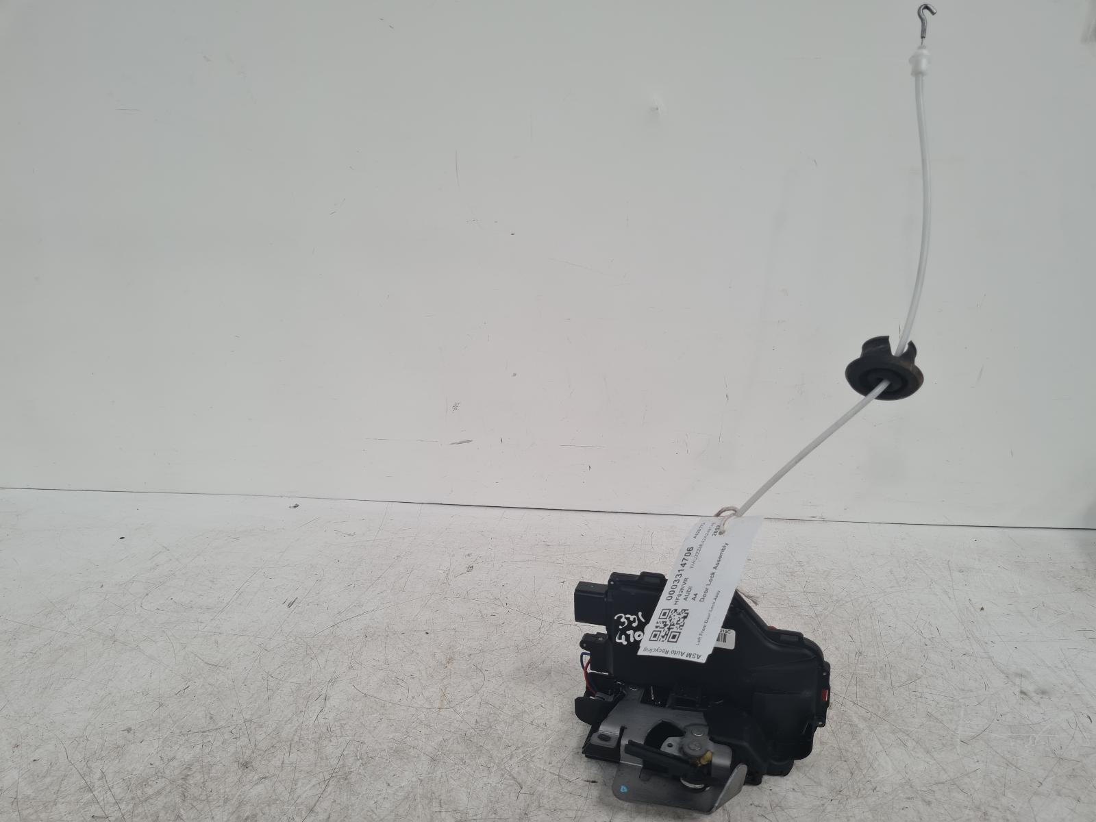 View Auto part Door Lock Assembly Audi A4 2002
