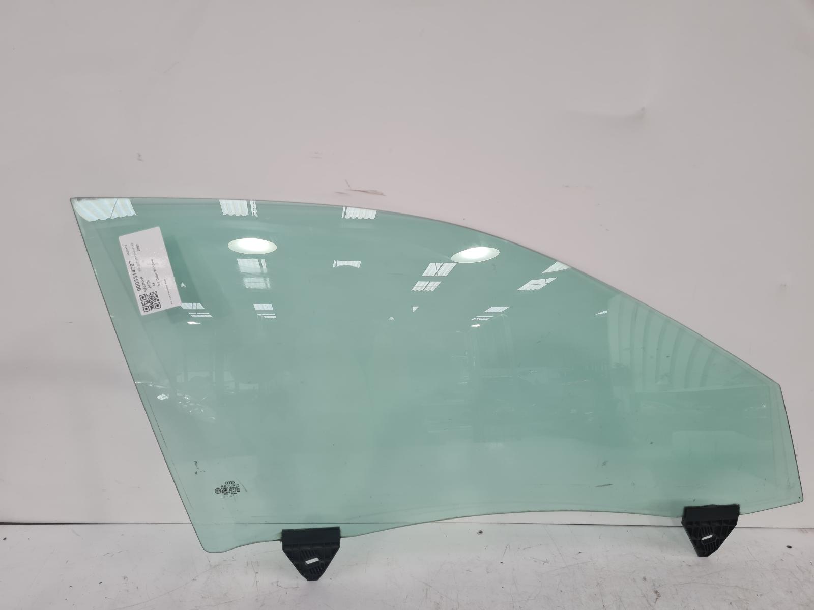 View Auto part RF Door Window Audi A4 2002