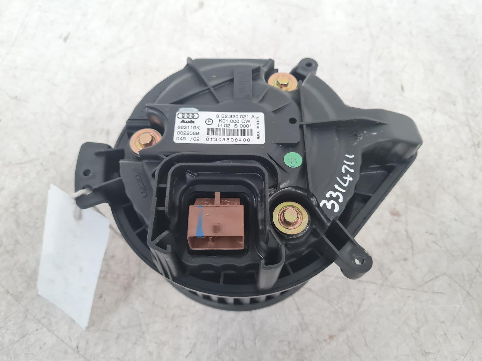 View Auto part Heater Motor/Assembly Audi A4 2002
